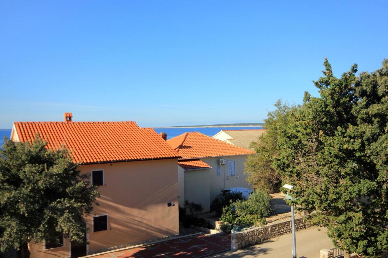 Apartments And Rooms By The Sea Mandre, Pag - 3557 Колан Екстер'єр фото